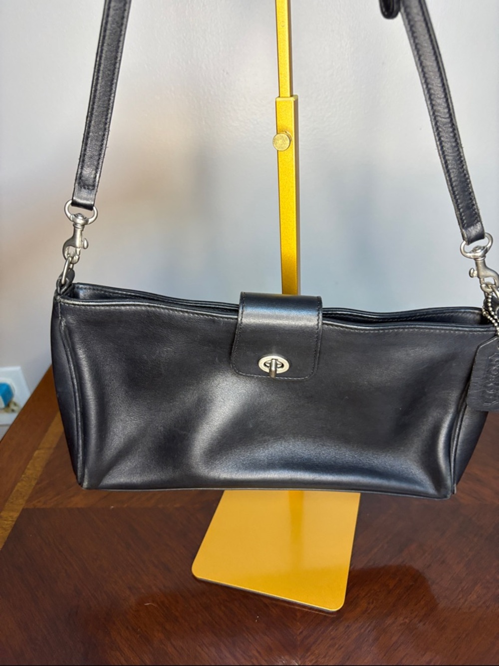 Vintage Coach Bag Black Crossbody Leather Purse No. A1P-9818 Silver Hardware